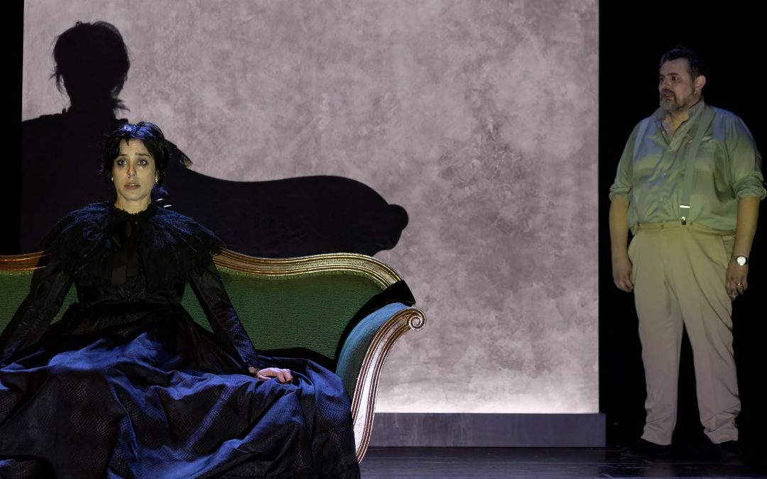 Pietro De Pascalis e Anahì Traversi / BOVARY